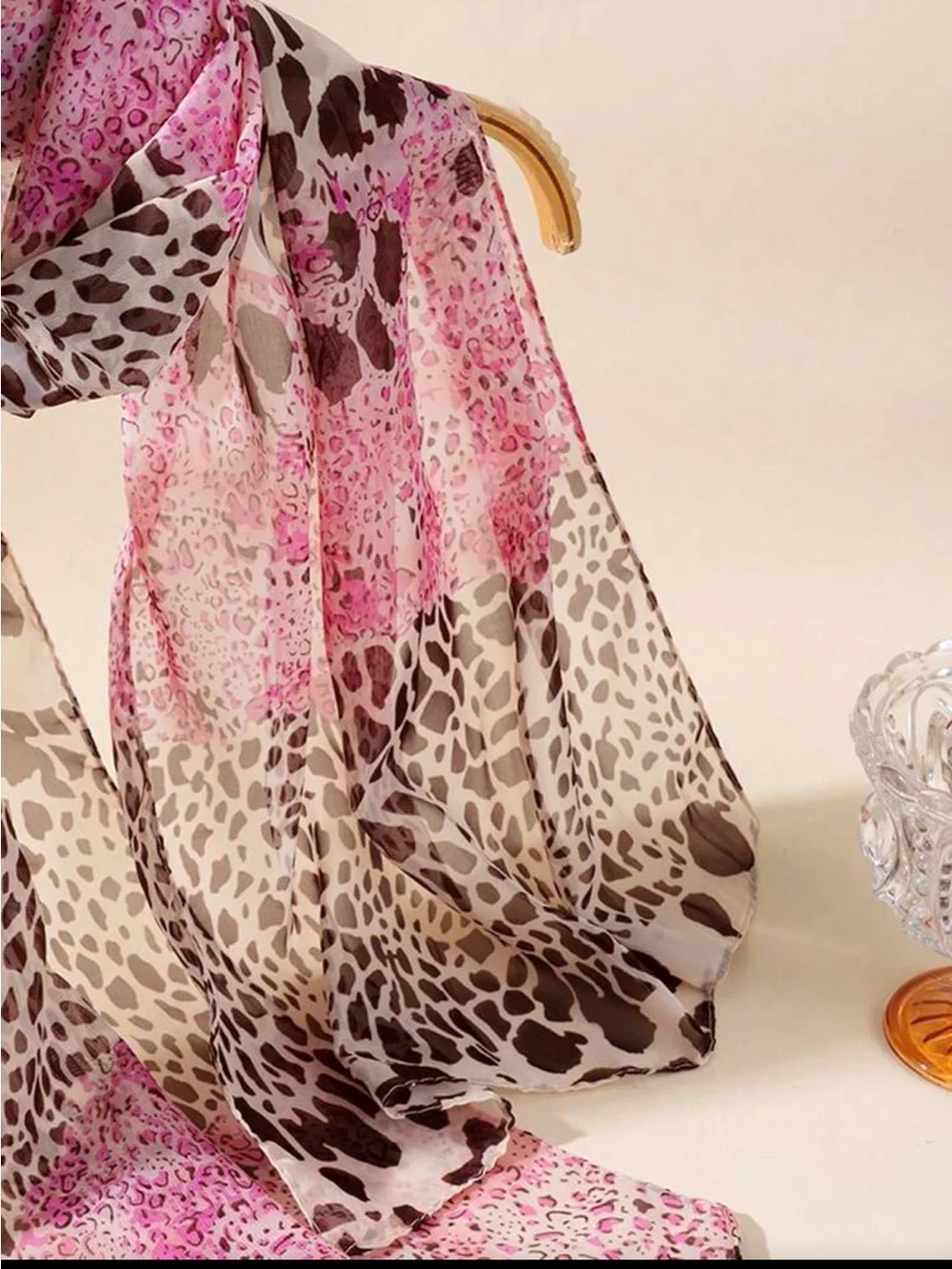Pink Leopard Print Lightweight Scarf